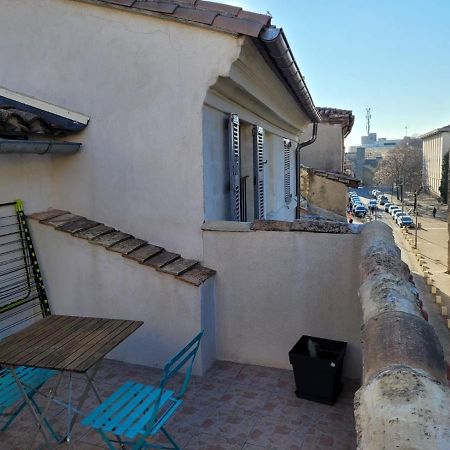 Apartamento Studio Avignon Place Des Corps Saints Exterior foto